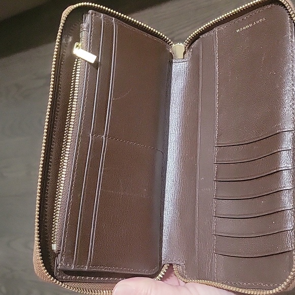 Tory Burch Wallet - Picture 5 of 8